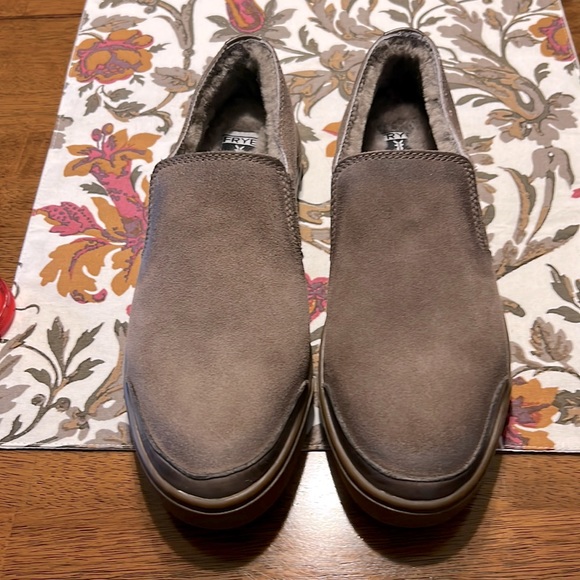 Frye Gemma Slip Shearling Shoes - Picture 3 of 10